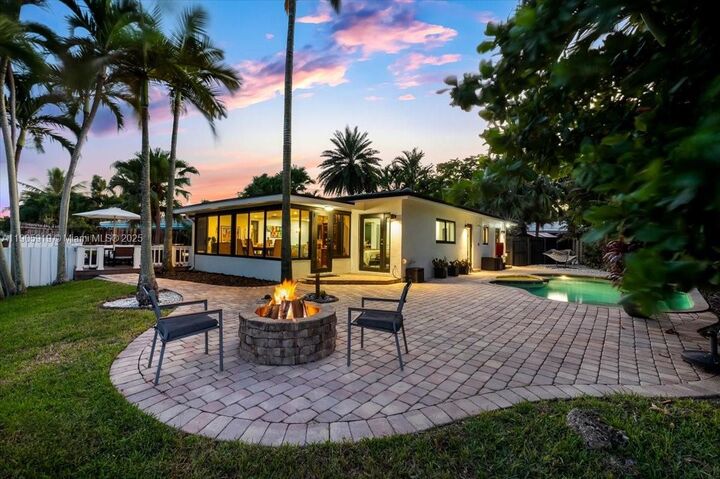 3008 NE 1st Terrace  Wilton Manors FL 33334 photo