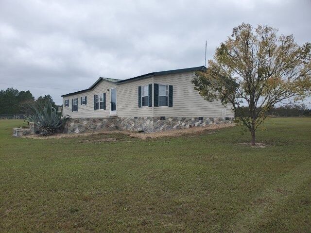 Property Photo:  339 Chapel Hill Circle  GA 31749 