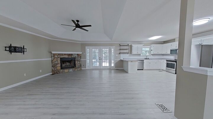 Property Photo:  401 Habersham Road  GA 31792 