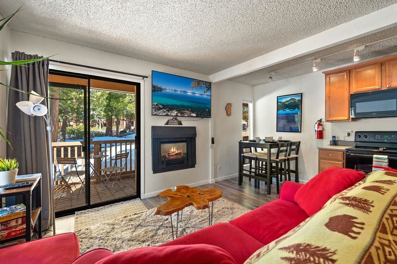 Property Photo:  1300 Regency Way 62  CA 96148 