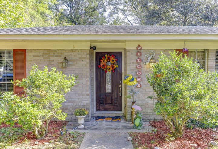 Property Photo: 619 Holly Ridge Drive MS 39180