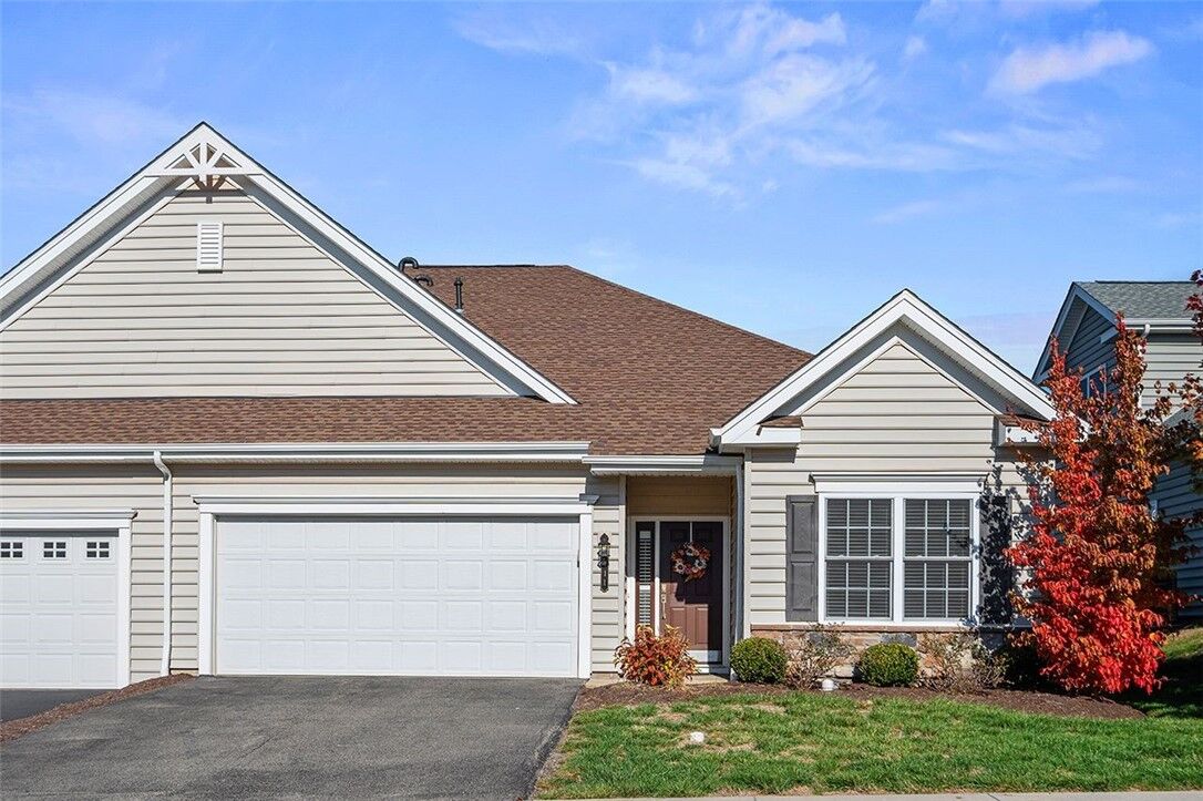 Property Photo:  111 Continental Ln  PA 15237