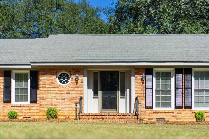 Property Photo:  3203 Wexford Dr  GA 31721 