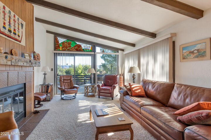 Property Photo:  70 Calle Del Medio --  AZ 86336 