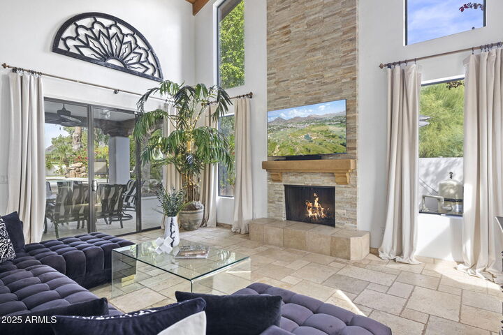 Property Photo: 6198 N 28th Place AZ 85016