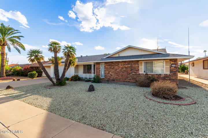 Property Photo:  13335 W Hardwood Drive  AZ 85375 