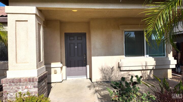 Property Photo:  13416 Ridgeway Meadows Dr.  CA 93314 