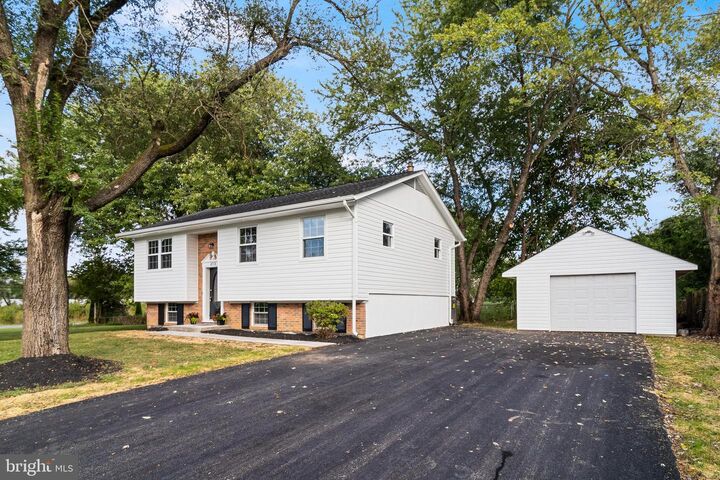 Property Photo: 4550 Tate Street MD 20695