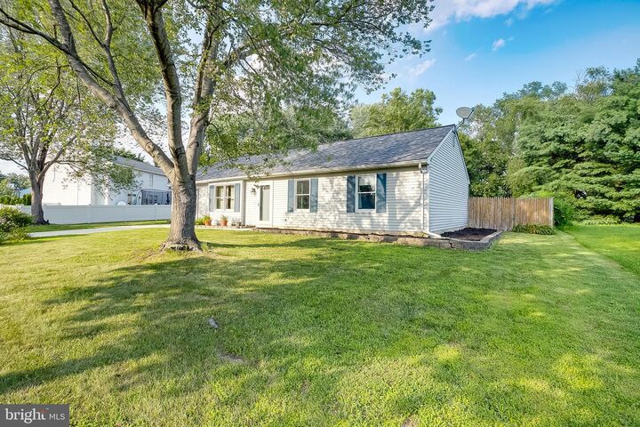 Property Photo:  123 Wyndmere Road  NJ 08053 