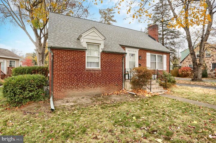 Property Photo:  3544 Schoolhouse Lane  PA 17109 