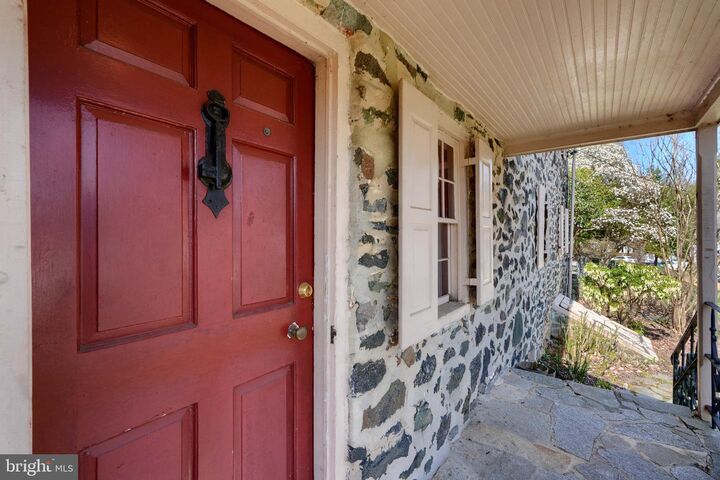 Property Photo: 2500 Pickwick Road MD 21207