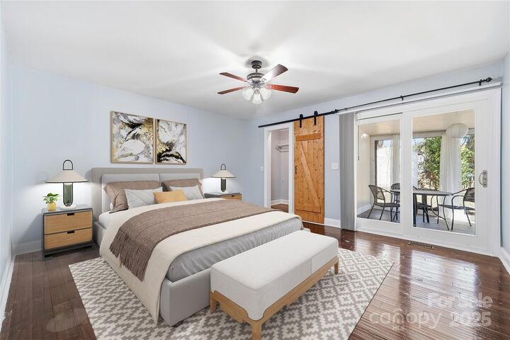 Property Photo: 501 Vista Grande Circle NC 28226