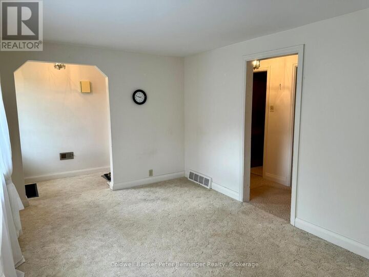 Photo de la propriété: 121 Hinks Street ON N0G 2V0