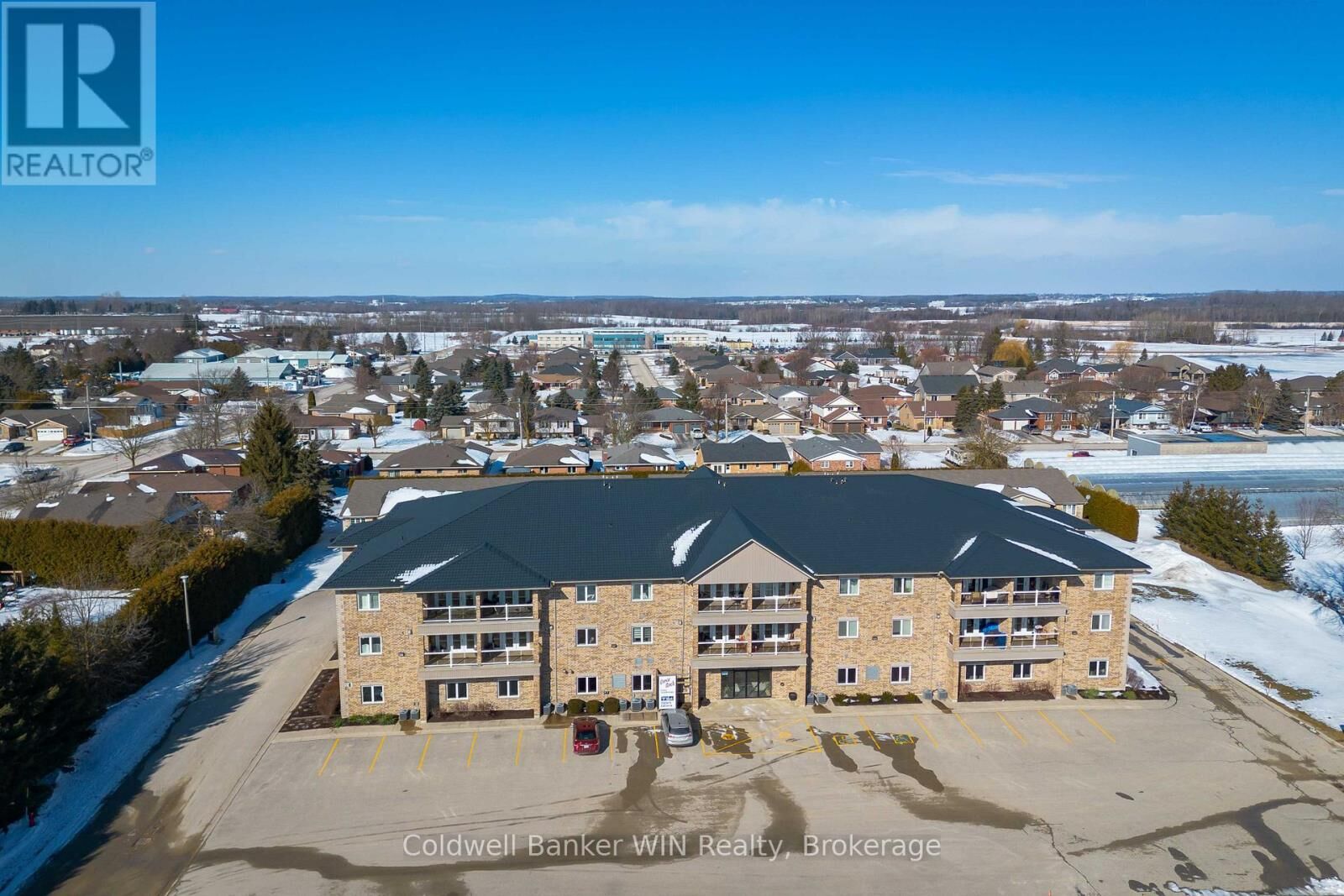 Property Photo:  401 Birmingham Street East 209  ON N0G 2L2 