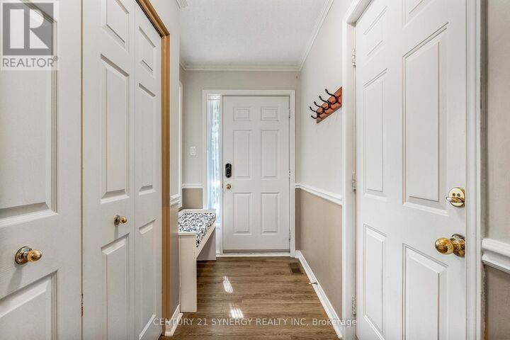 Photo de la propriété:  32 Innesbrook Court 16  ON K2S 1C7