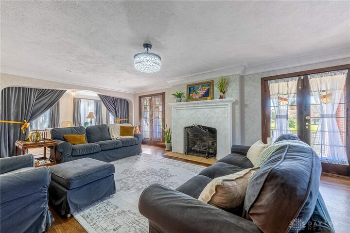 Property Photo:  1727 Harvard Boulevard  OH 45406 