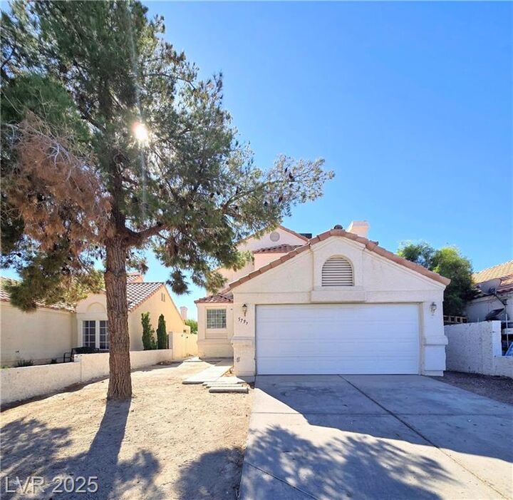 Property Photo: 5797 Cedar Avenue NV 89110