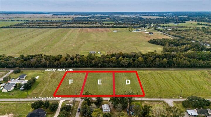 Property Photo:  Tbd County Road 2352 Tract D  TX 77575 