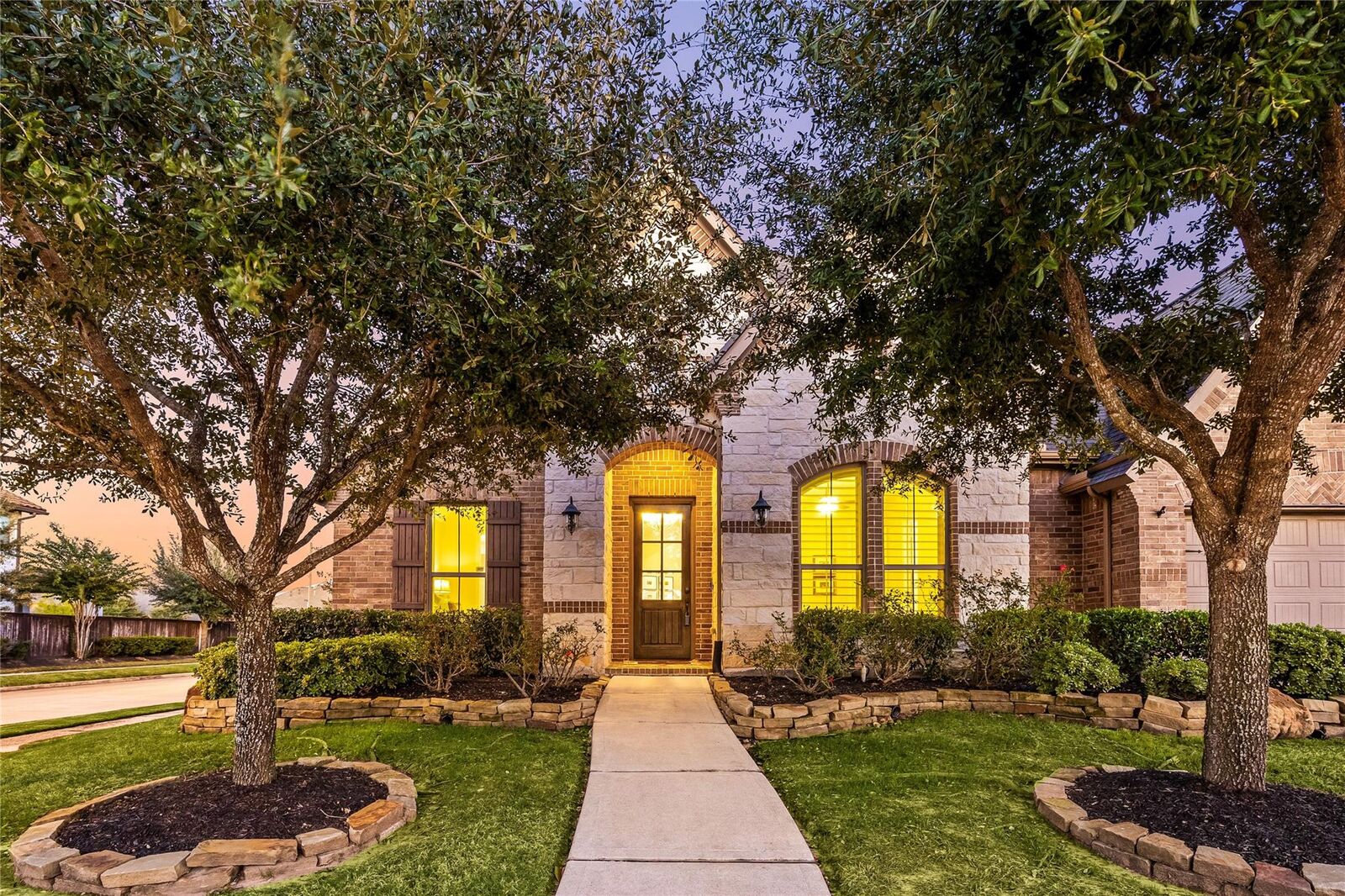Property Photo: 1614 Primrose Lane TX 77493