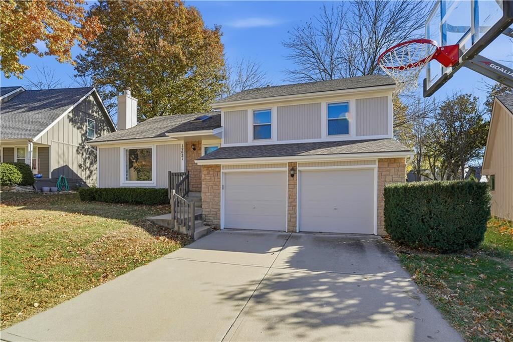 Property Photo:  12021 S Hagan Street  KS 66062 