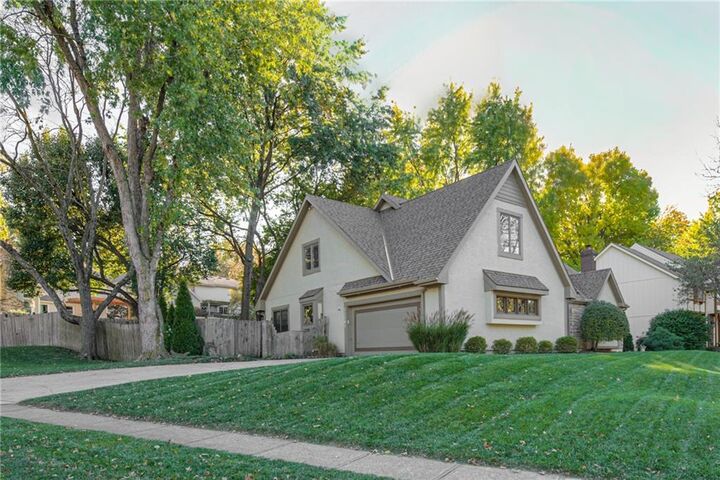 Property Photo:  11501 Hemlock Street  KS 66210 