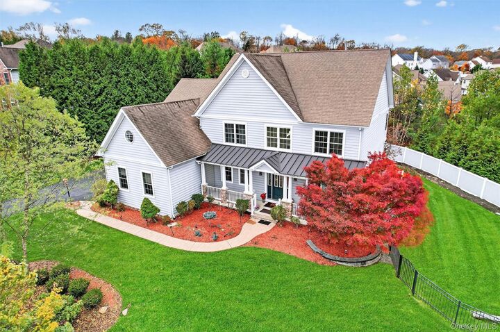 Property Photo:  1 Stahl Way  NY 10950 