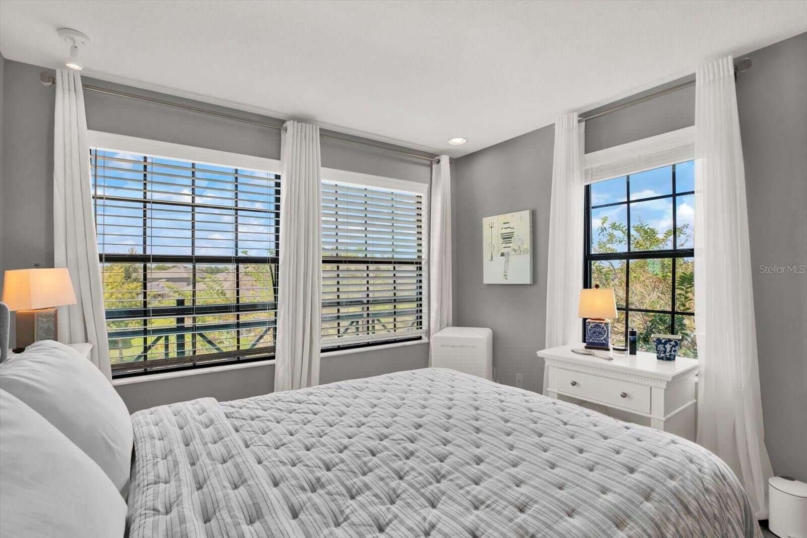 Property Photo: 1656 Nature View Drive FL 33558