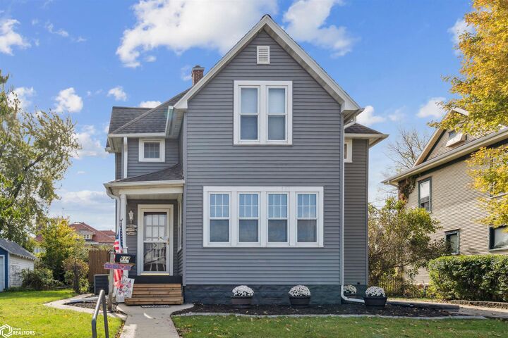 614 W State Street  Marshalltown IA 50158 photo