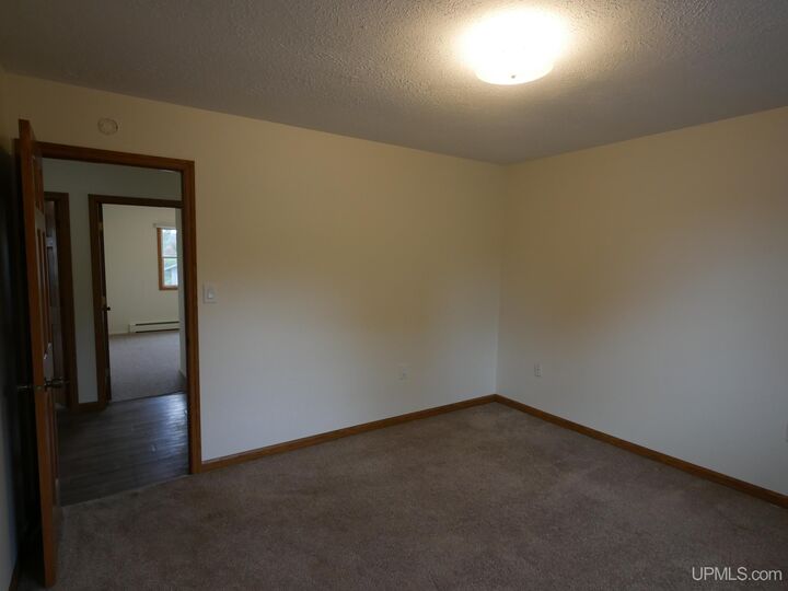 Property Photo:  1627 Anthony Street  MI 49930 