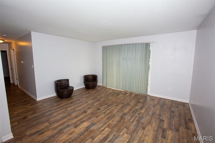 Property Photo:  1661 Blue Ridge Drive D  MO 63125 