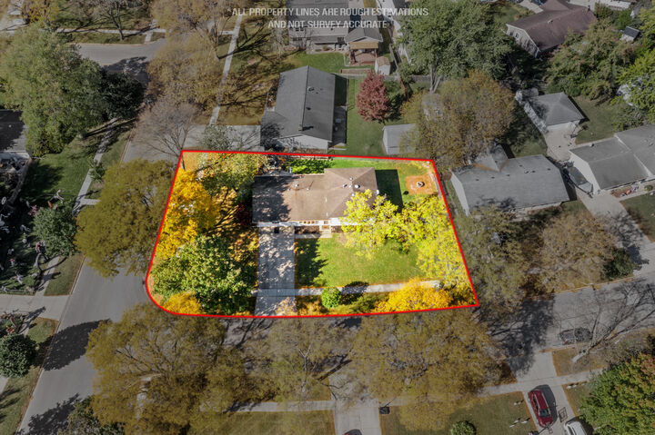 Property Photo: 1000 Webster Lane IL 60193