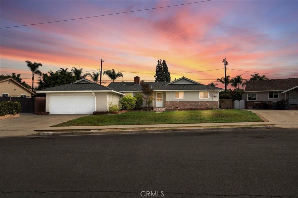 Property Photo:  616 Linden Way  CA 92821 