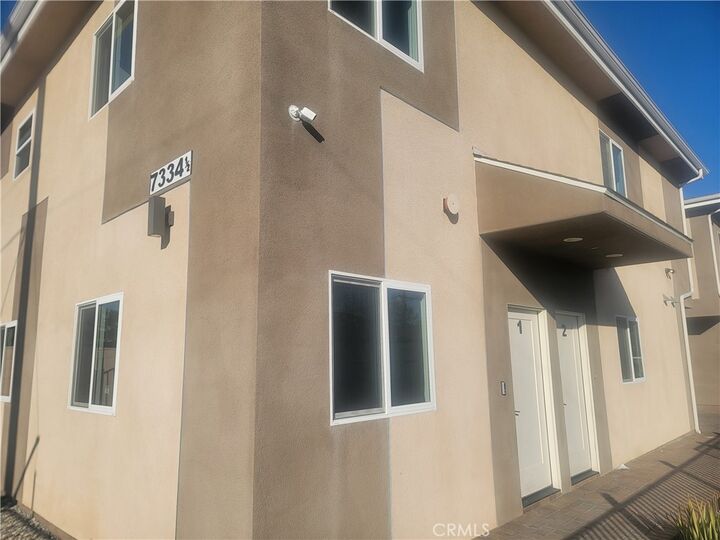 Property Photo:  7334 Vineland 2  CA 91352 