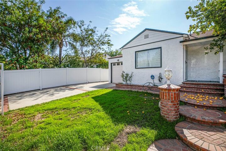 Property Photo:  15024 Marson  CA 91402 