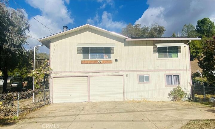 2900 Oakcrest Drive  Lucerne CA 95458 photo