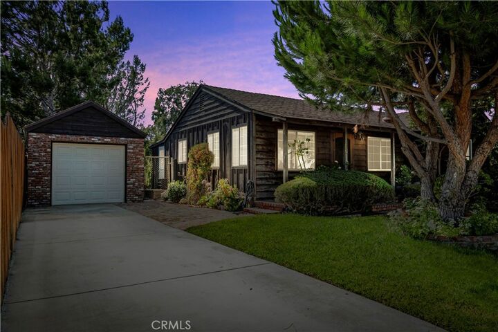 Property Photo:  26357 Hillcrest Avenue  CA 90717 