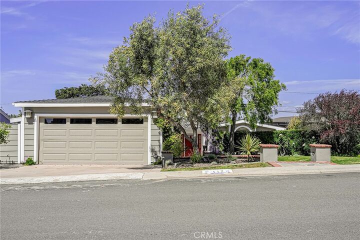 Property Photo:  117 Paseo De Granada  CA 90277 
