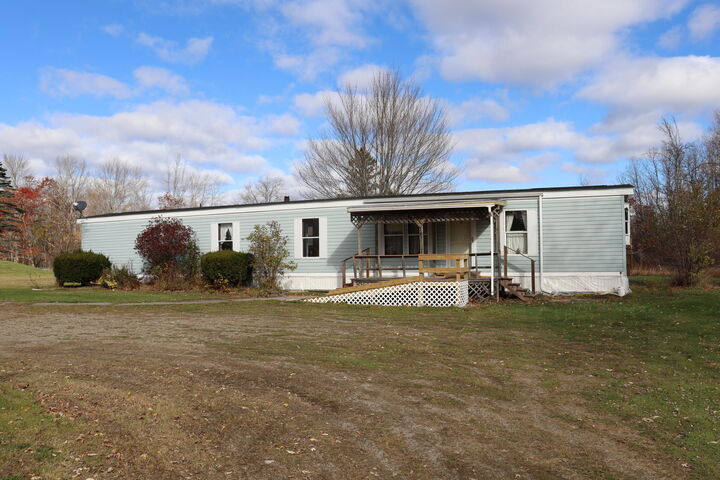 Property Photo: 187 Lebanon Road ME 04496