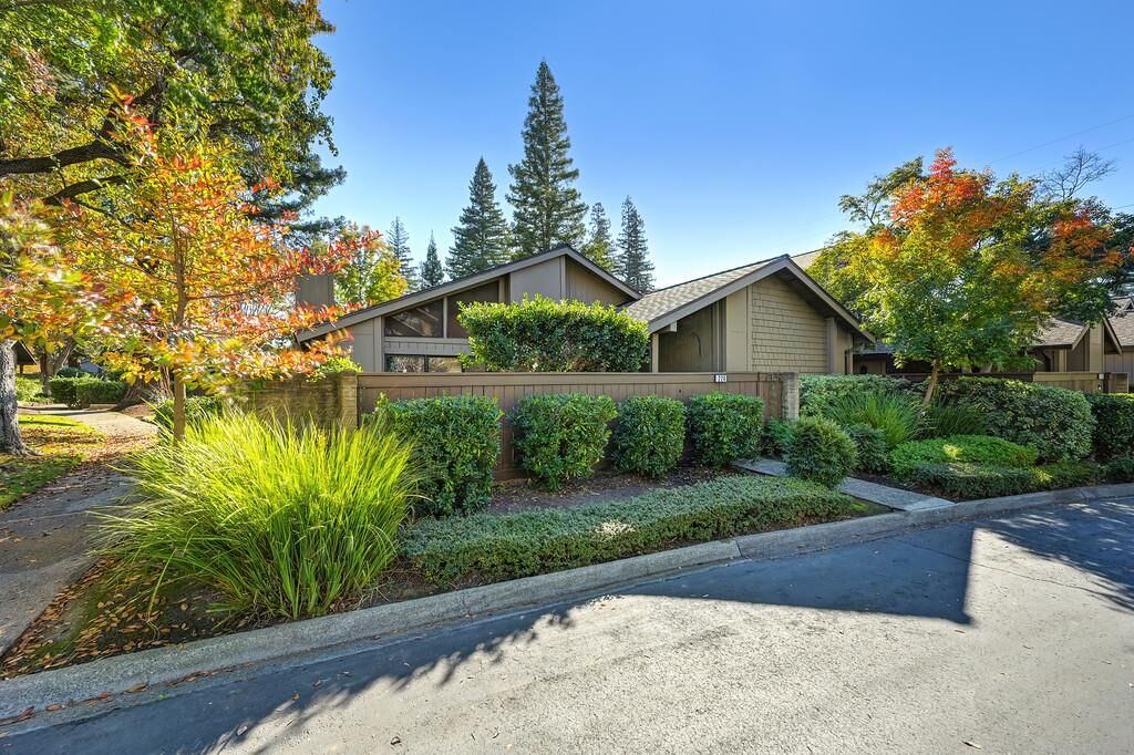 Property Photo: 224 E Ranch Road CA 95825