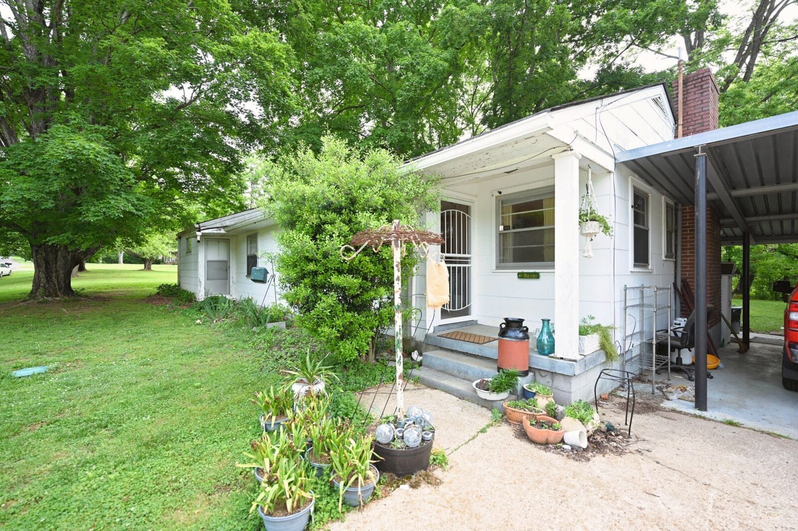 Property Photo: 4411 Jackson Rd TN 37072