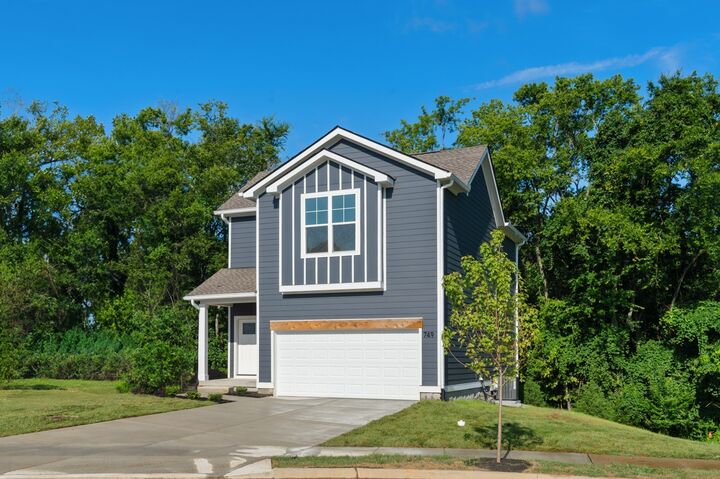Property Photo: 749 Caraway Ln TN 37211
