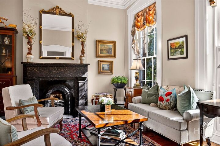 Property Photo: 208 E Liberty Street GA 31401