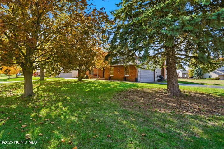 Property Photo:  3018 Gleneagle Drive  OH 45840 