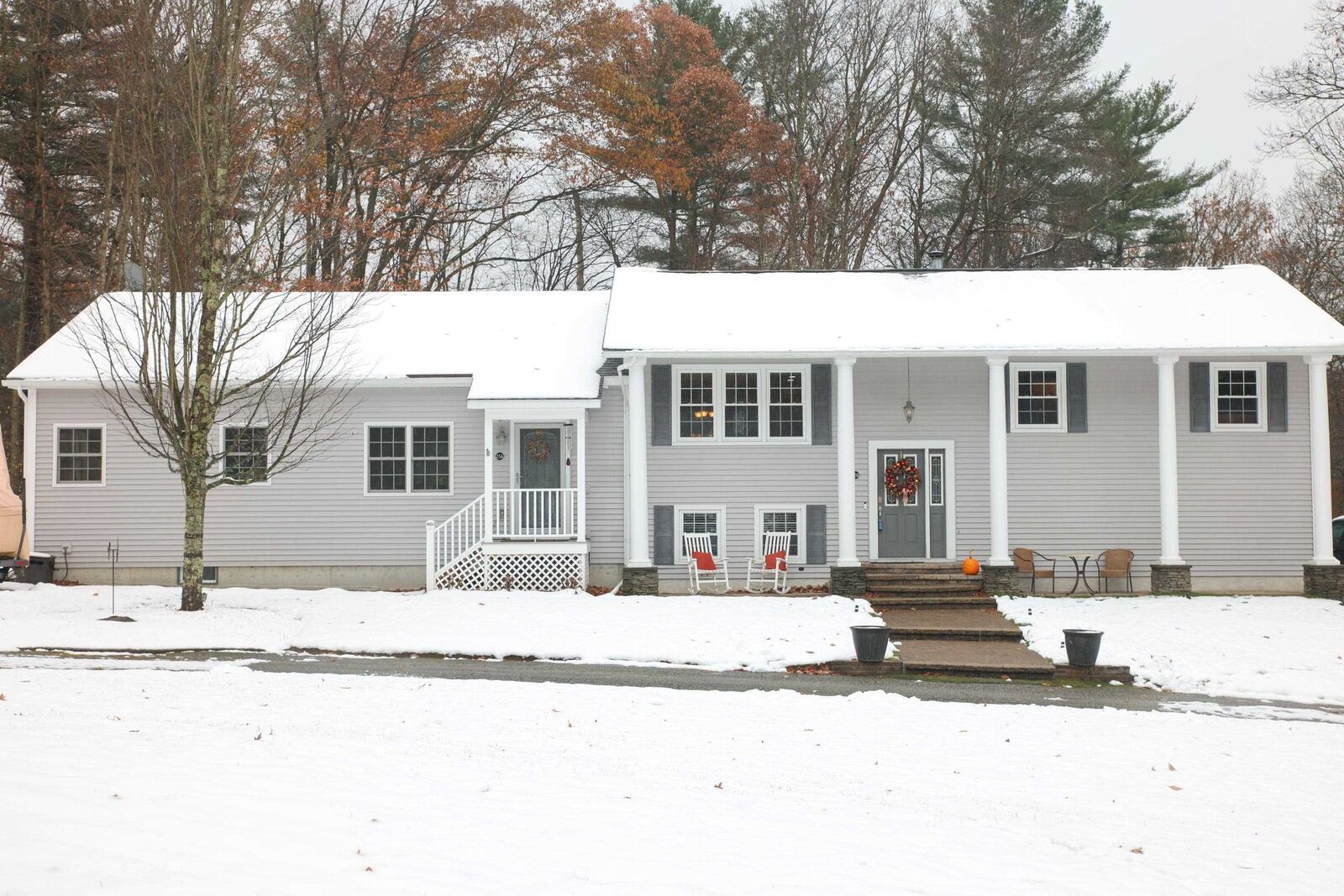 Property Photo:  25 Greenbriar Drive  VT 05452 