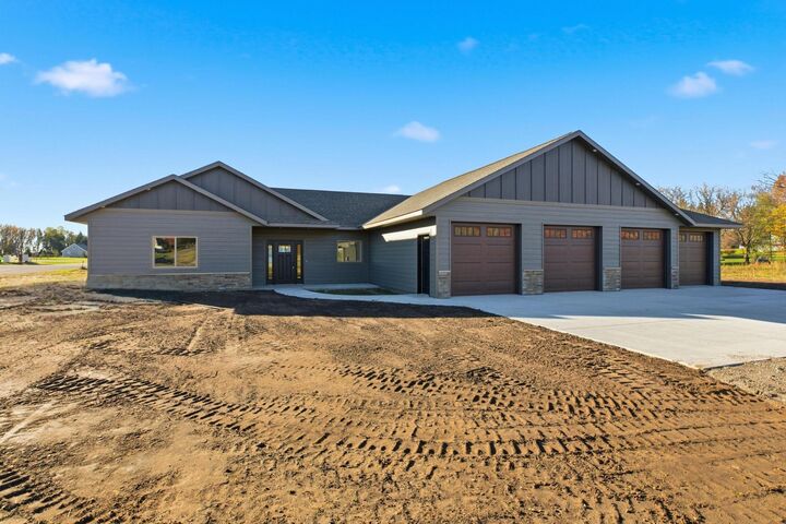 Property Photo: 522 1st Street SE MN 56375