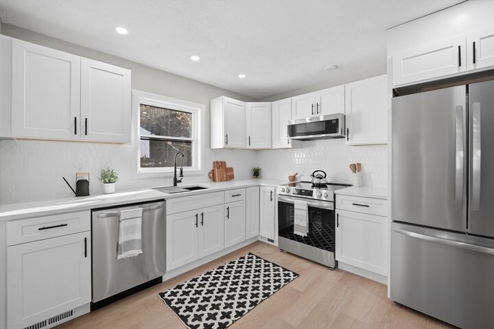 Property Photo:  38 Great Woods Ter  MA 01904 