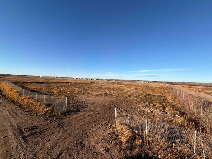 100 A Frame Road — photo 1