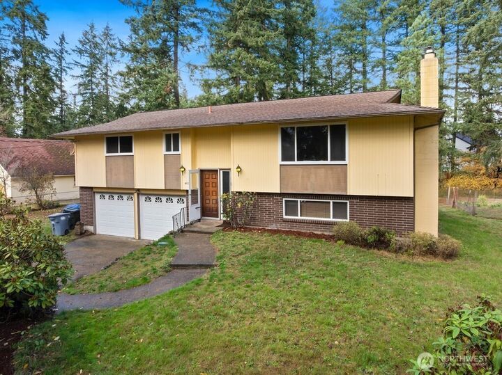 Property Photo: 4813 208th Street E WA 98387