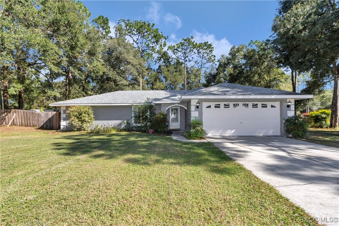 Property Photo: 5741 S Burr Terrace FL 34452