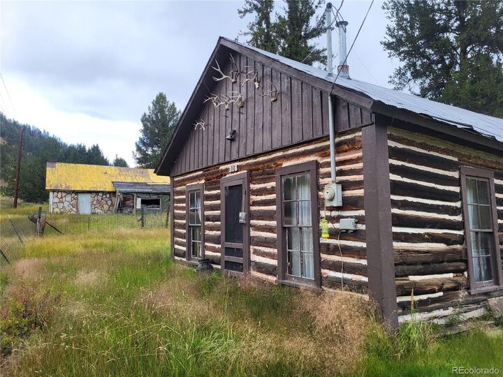 Property Photo: 316 Main CO 81155